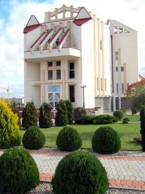 Белоозерск, церковь христиан веры евангельской ”Святой Троицы“