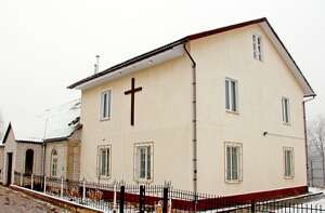 Смиловичи, церковь христиан веры евангельской "Благодать"