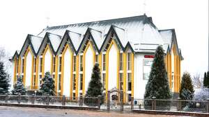 Барановичи, церковь христиан веры евангельской "Спасение"