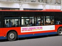 Британец отказался садиться за руль автобуса с рекламой атеизма