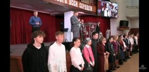 Верующие церкви «Благодать» г.Минска благословили учителей воскресной школы